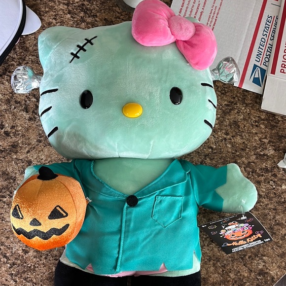 Hello Kitty Holiday Nwt Hello Kitty Frankenstein Halloween Door